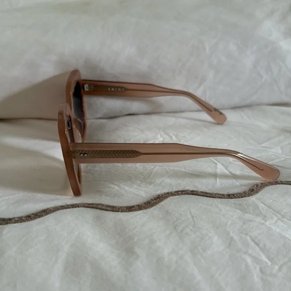 Krewe Elizabeth scallop sunglasses - Picture 5 of 6